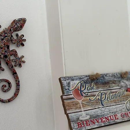 Entre Et Avec Piscine Apartman *